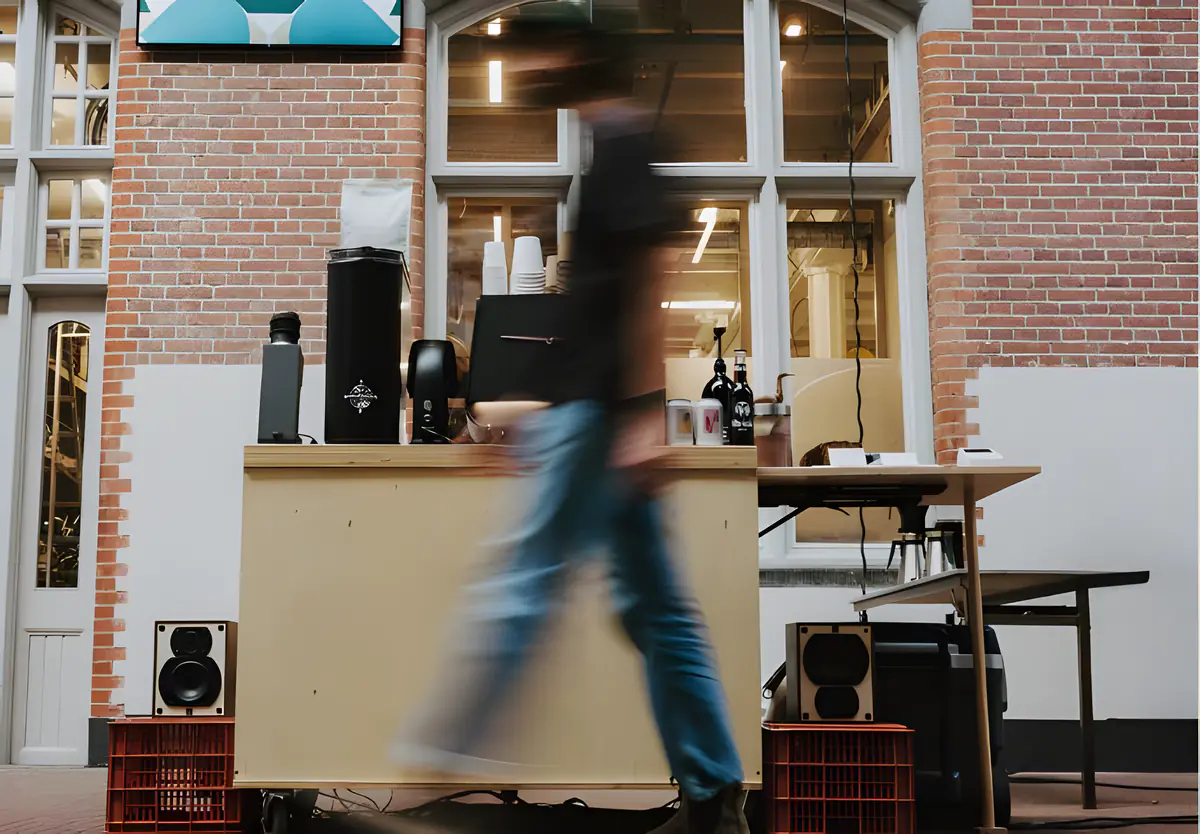 De compacte Coffee Bar van ZUKI op een event